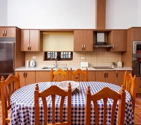 Holiday home Casa Sena Catalina, Antigua Casa Tipica Canaria La Oliva