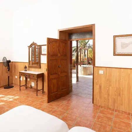 Casa Sena Catalina, Antigua Casa Tipica Canaria 度假居 *